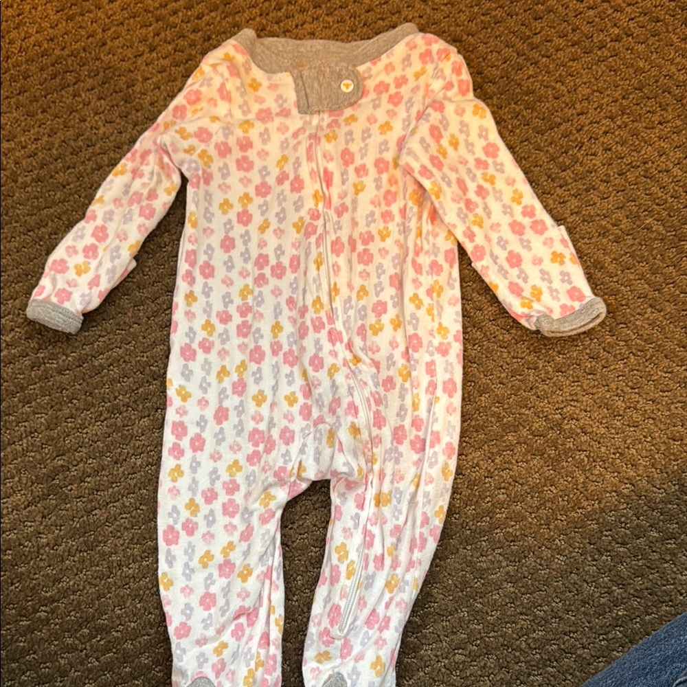 4/$22 Burt’s bees pajamas
